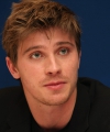 54648912_garrett_hedlund_country_strong_press_conference_portraits_by_herve_tropea_13.jpg
