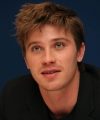 54648939_garrett_hedlund_country_strong_press_conference_portraits_by_herve_tropea_18.jpg